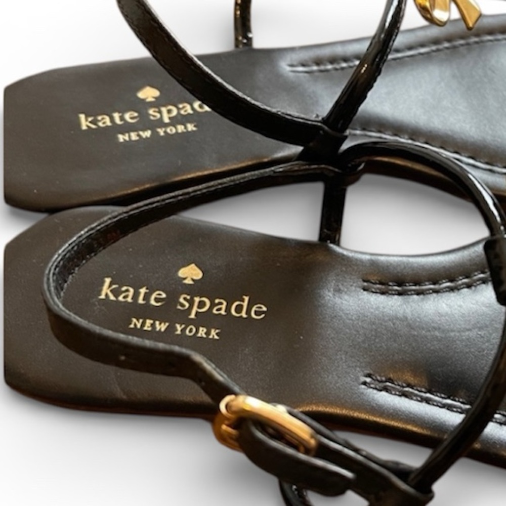 Kate Spade Preppy Black Patent leather Sandals with Gold Metal Bows Size 8 - Picture 13 of 16
